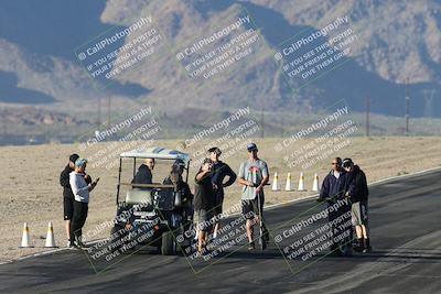 media/Oct-30-2025-Racers Edge (Thu) [[dabbdaf680]]/1-Around the Pits- Track Walk/